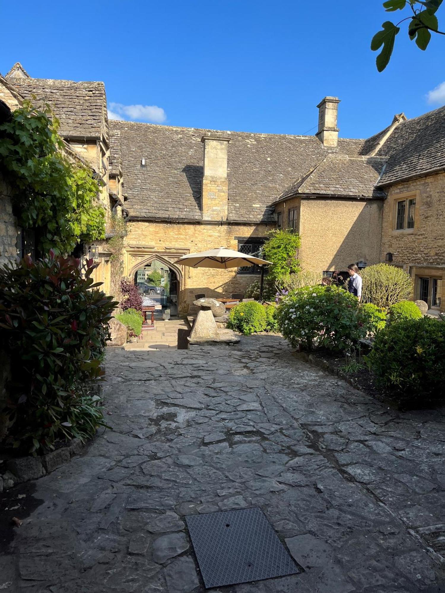 فندق The Crown At Shipton Shipton under Wychwood المظهر الخارجي الصورة