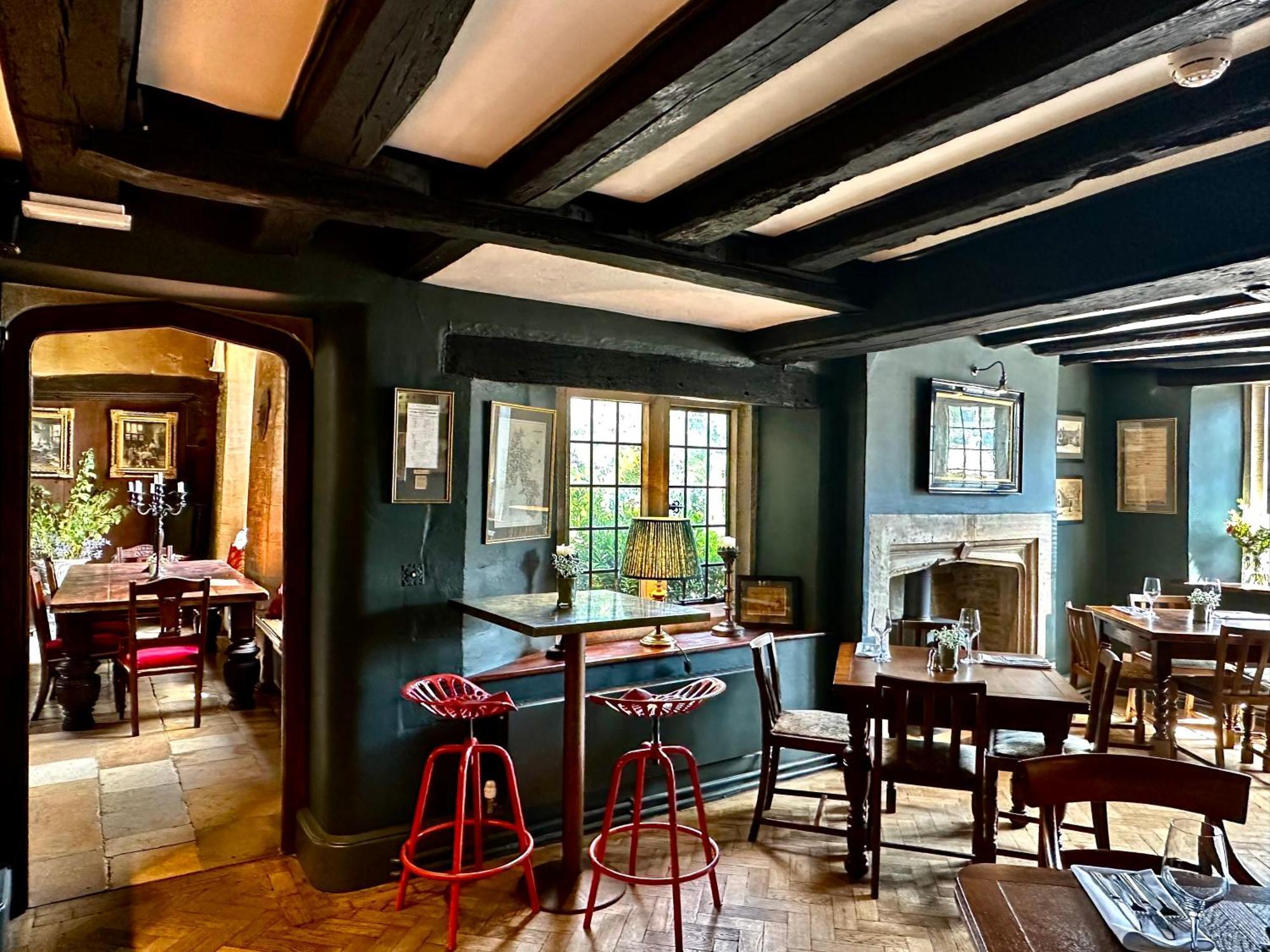 فندق The Crown At Shipton Shipton under Wychwood المظهر الخارجي الصورة